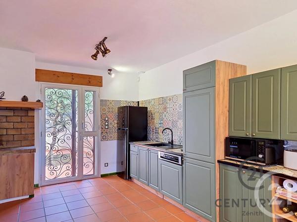 Maison à vendre  6 pièces - 189,11 m 2   LE BARCARES  - 66