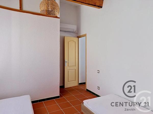 Maison à vendre  6 pièces - 189,11 m 2   LE BARCARES  - 66
