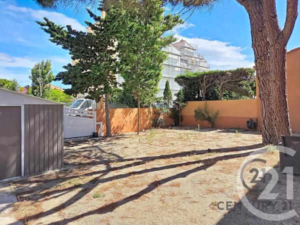 Maison à vendre  6 pièces - 189,11 m 2   LE BARCARES  - 66