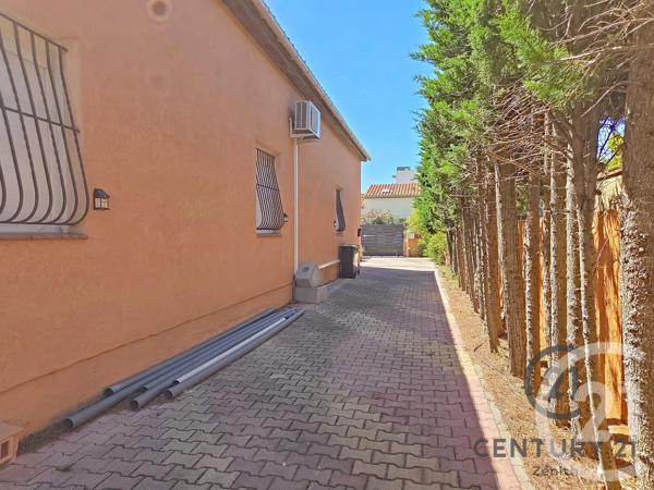 Maison à vendre  6 pièces - 189,11 m 2   LE BARCARES  - 66