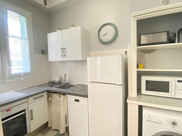STUDIO - RUE ALBERTI - BAIL 9 MOIS