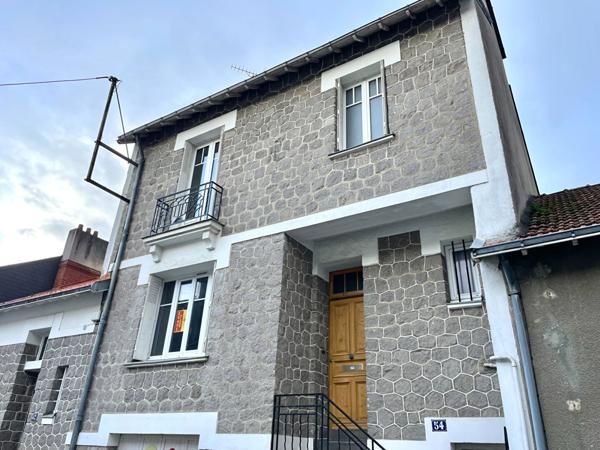 QUARTIER ROND POINT DE VANNES MAISON AVEC JARDIN,  
Nantes 44000