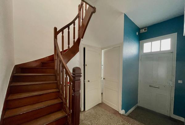 QUARTIER ROND POINT DE VANNES MAISON AVEC JARDIN,  
Nantes 44000