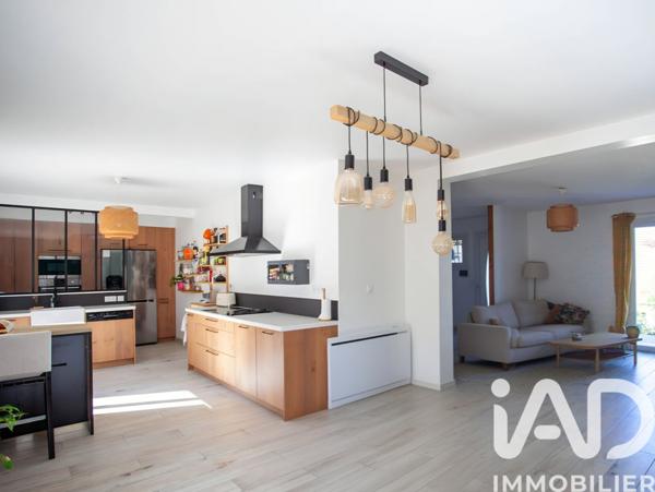 Maison à vendre 9 pièces 157 m² Crégy-lès-Meaux