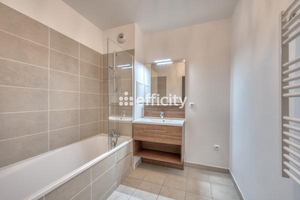 Appartement 4 pièces - 80 m² Exclusivité efficity