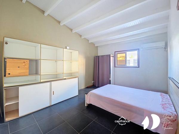 Maison meublée à louer : 2 chambres, 1 pièce indépendante avec baignoire, Nérée centre ville, Les Abymes