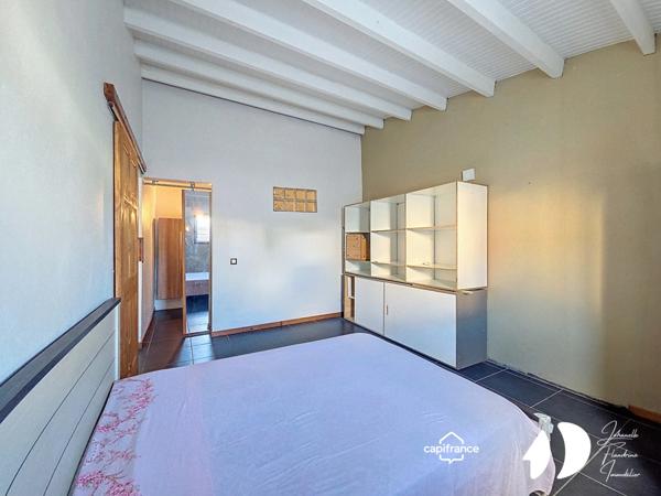 Maison meublée à louer : 2 chambres, 1 pièce indépendante avec baignoire, Nérée centre ville, Les Abymes