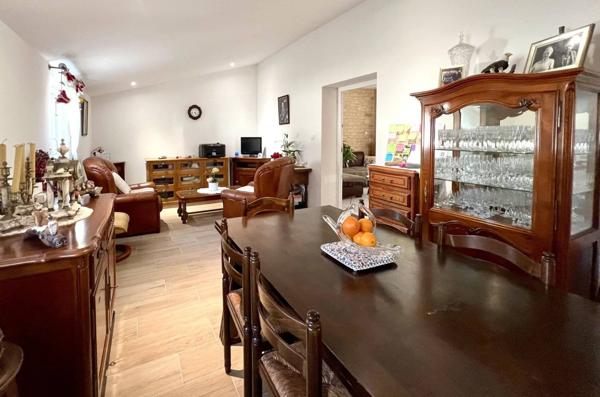 Villa récente 4 chambres et un studio