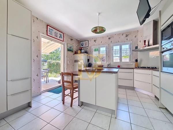 Grande maison familiale au calme à La Croix-en-Touraine