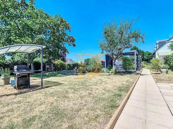 Grande maison familiale au calme à La Croix-en-Touraine