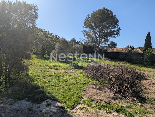 Terrain Cabries , 1004m² , Emprise au sol exceptionnelle , Fort potentiel de construction , Rare à la vente , Terrain d'exception , Cadre verdoyant ,  Vue dégagée , Secteur recherché , Cabriès , Terrain viabilisé