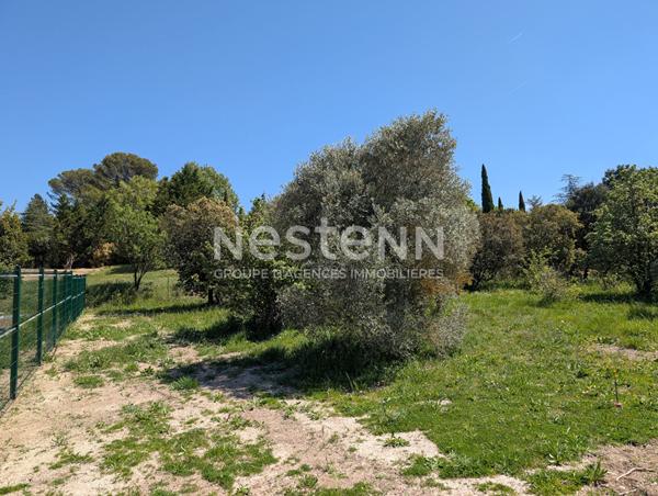 Terrain Cabries , 1004m² , Emprise au sol exceptionnelle , Fort potentiel de construction , Rare à la vente , Terrain d'exception , Cadre verdoyant ,  Vue dégagée , Secteur recherché , Cabriès , Terrain viabilisé