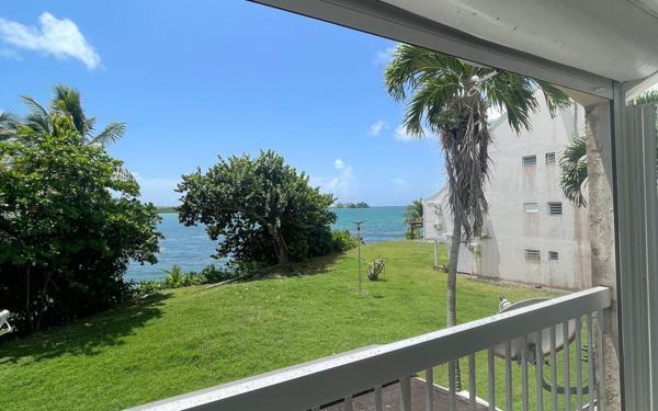 Appartement à vendre    2 pièces • 37 m2 Le Gosier