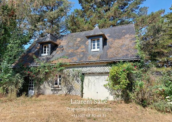 Maison de Maître de 250 m2, édifiée dans un parc boisée de plus de 4 hectares