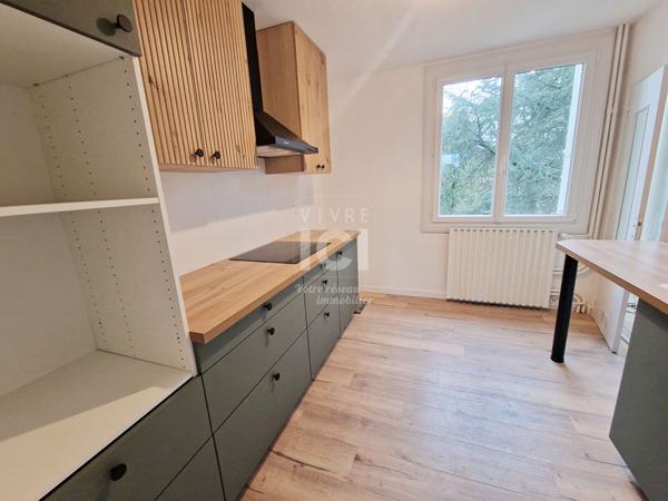 Appartement Sainte Luce Sur Loire 3 pièce(s) 65 m2 BALCON 11M²