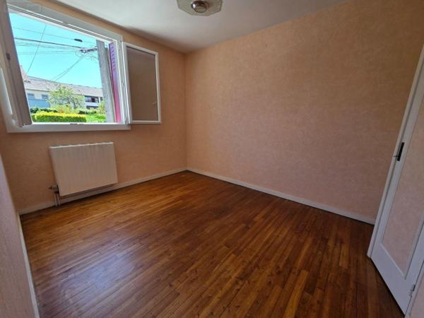 Maison de ville à vendre à Isle en Haute-Vienne (87170), ref : 87006/1250   
COURRIERES