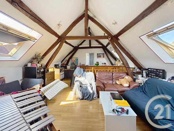 Immeuble à vendre  325,20 m2 VENETTE - 60