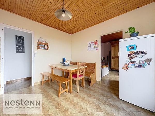 SAINT URBAIN : maison 3 chambres 10 km des plages