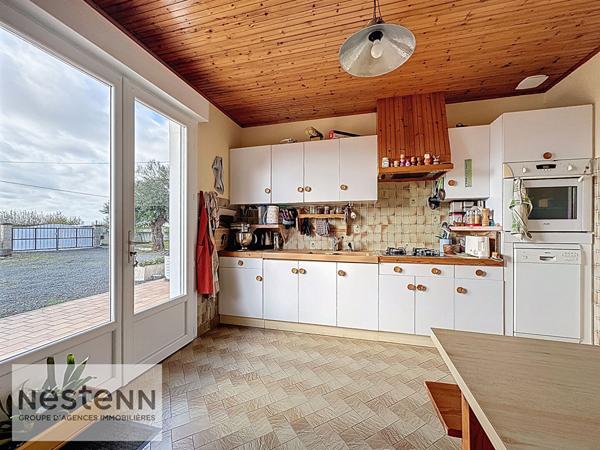 SAINT URBAIN : maison 3 chambres 10 km des plages