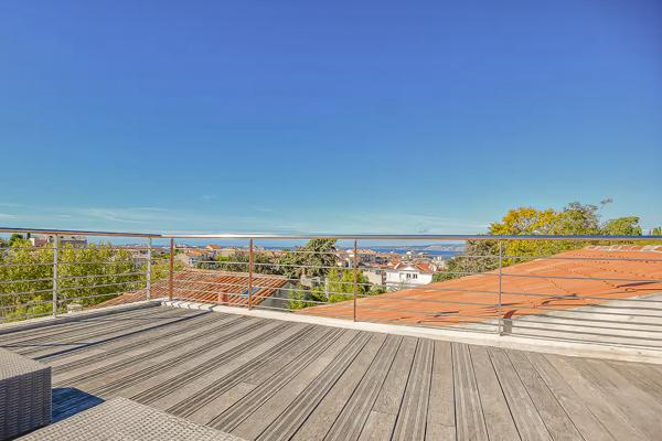 Marseille (13007) Très belle Maison familiale 219m2, Piscine et superbe Jardin, Roucas Blanc - Endoume