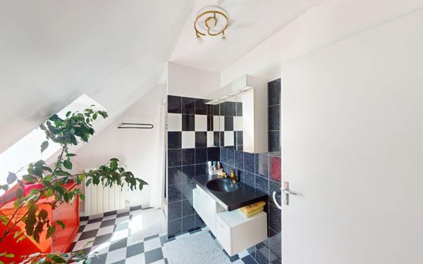 Maison à vendre    6 pièces •  Chalifert