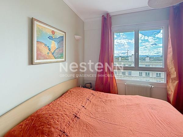 Appartement Traversant 4 Pièces avec Balcon et Cave - 69500 BRON