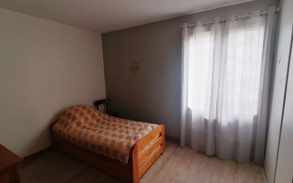 Maison à vendre    3 pièces • 104 m2 Semussac