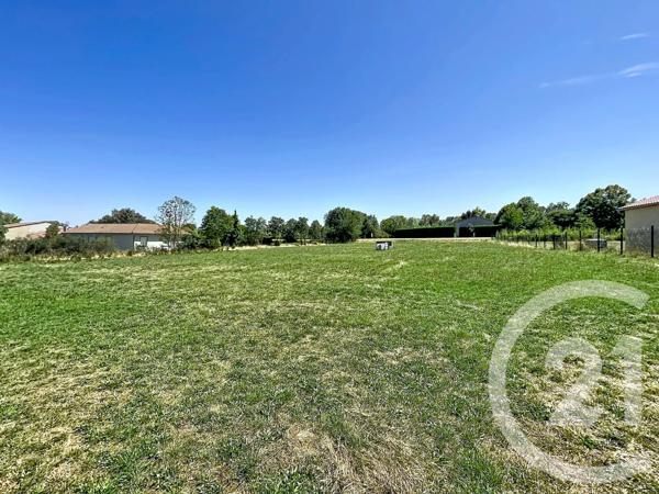 Terrain à vendre  1584 m 2   CHASPUZAC  - 43