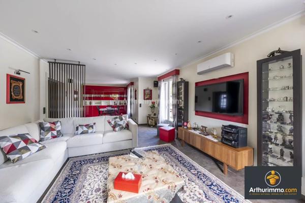 Vente Maison 7 pièces 222 m2 à Saint-Fargeau-Ponthierry