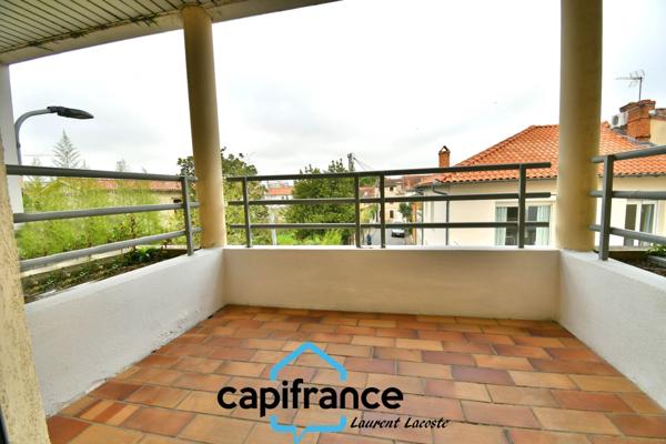 Appartement à louer 2 pièces meublé TOULOUSE (31) - Rue Maran - balcon et parking