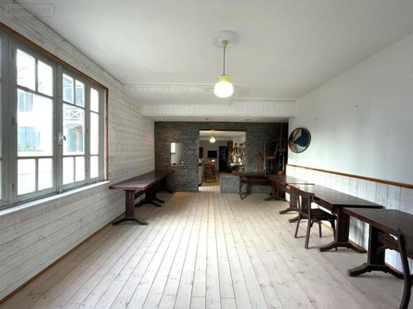 Fonds et/ou murs commerciaux à vendre à Carnac dans le Morbihan (56340), ref : 56041-761