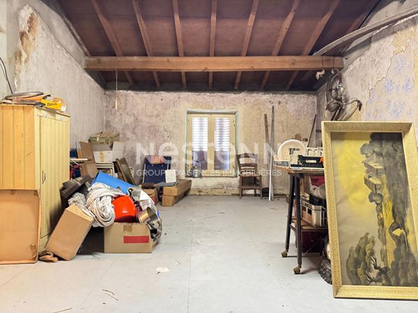 MAISON - 3 CHAMBRES - JARDIN - DEPENDANCE - REGRET (VERDUN)