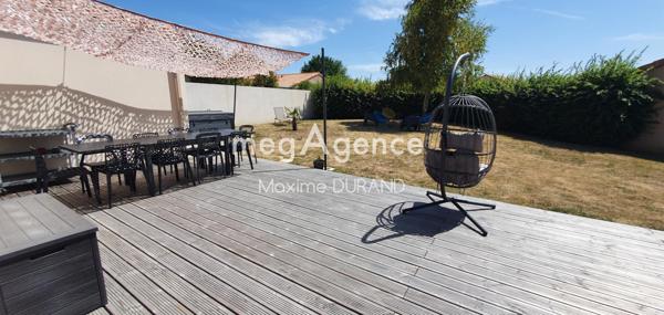 Maison à SAINT-MACAIRE-EN-MAUGES, 49450 - 6 pièces 143m²