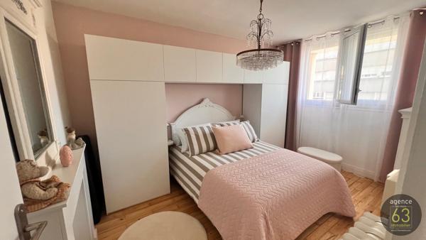 A ETE VENDU Chamalières, au calme, T2 de 42 m2, ascenseur, cave, balcon sur Verdure