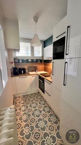 A ETE VENDU Chamalières, au calme, T2 de 42 m2, ascenseur, cave, balcon sur Verdure