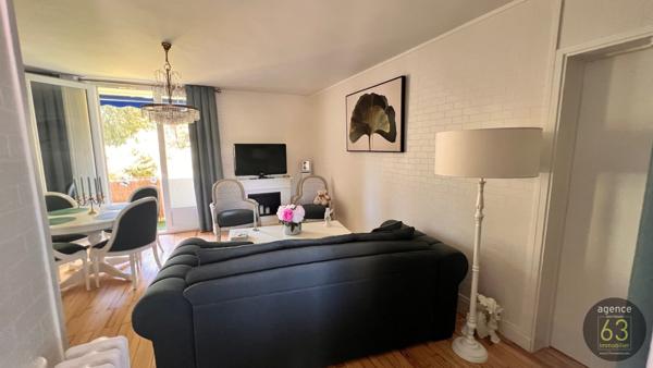 A ETE VENDU Chamalières, au calme, T2 de 42 m2, ascenseur, cave, balcon sur Verdure