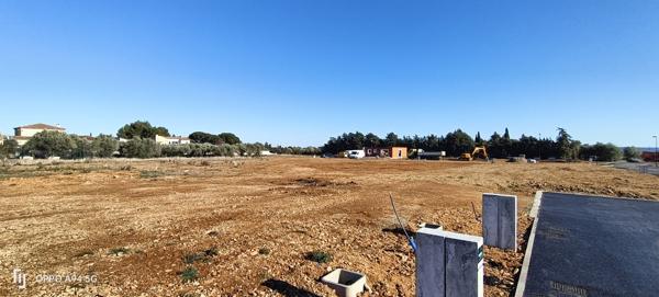 Ginestas (11120) Proximité Narbonne et Canal du Midi, terrain viabilisé de 405 m2, Ginestas