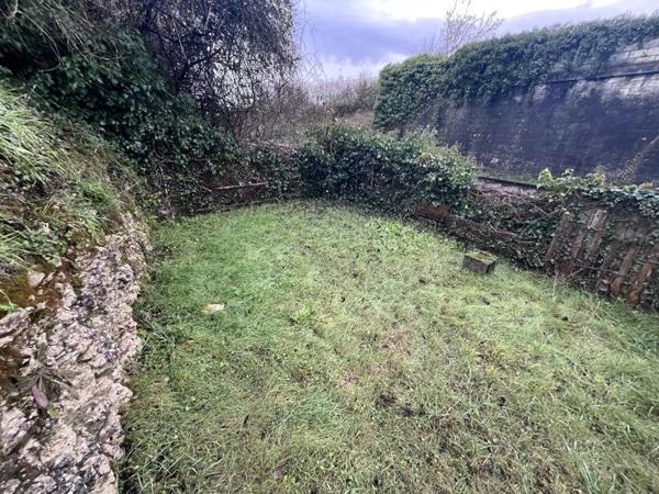 Maison à vendre |  Saint-Jean-d'Angély |  3 pièces | 62 m²