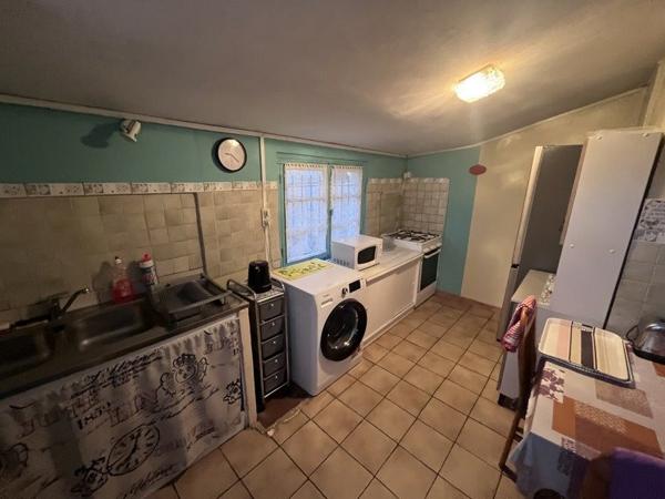 Maison à vendre |  Saint-Jean-d'Angély |  3 pièces | 62 m²