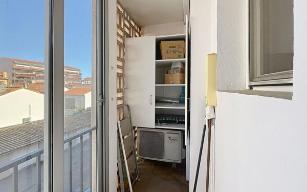 Appartement à vendre    1 pièce •  Saint-Raphaël