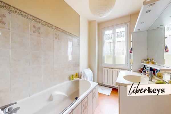 Maison de caractère 200m² avec jardin, sous-sol et garage à LIvry-Gargan (93190)