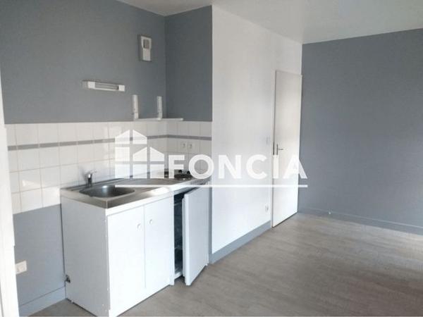 Location Studio 21.6 m² - 13 RUE LUCIEN LAINE Beauvais 60000