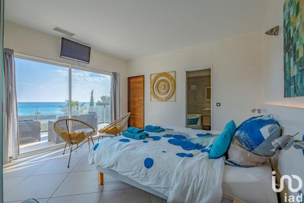 Maison 11 pièces de 308 m² à SAINT-AYGULF (83370)