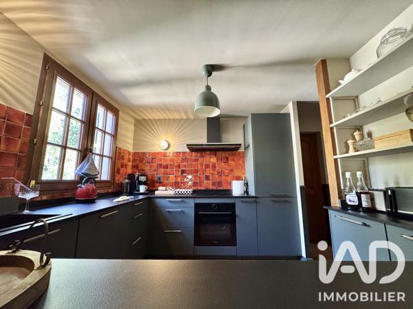 Maison à vendre 4 pièces 202 m² Nîmes