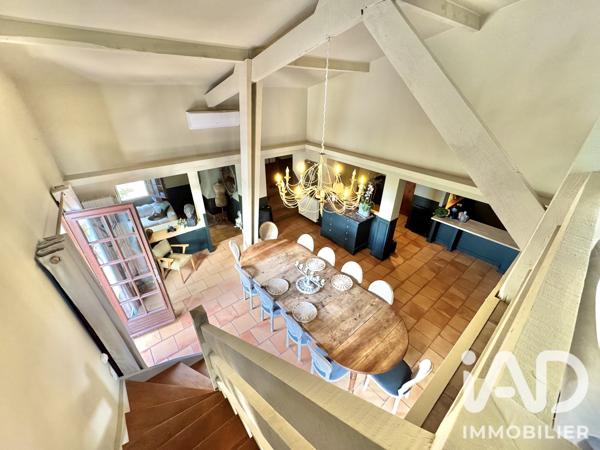 Maison à vendre 4 pièces 202 m² Nîmes