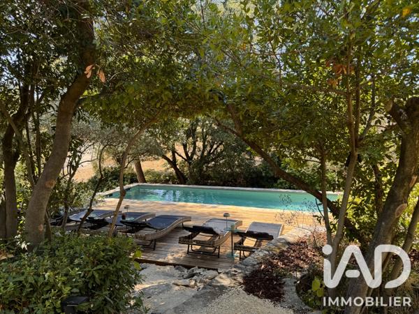 Maison à vendre 4 pièces 202 m² Nîmes