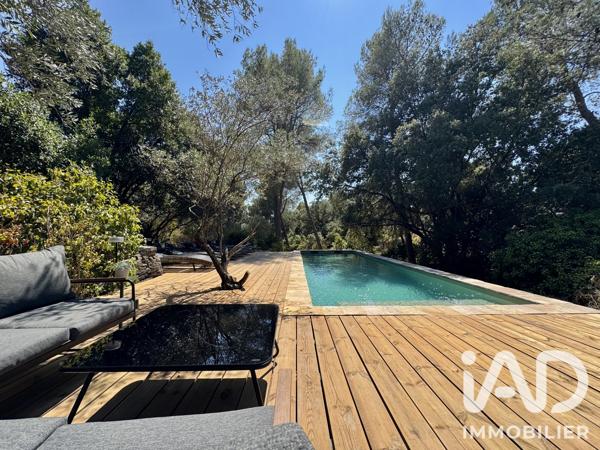 Maison à vendre 4 pièces 202 m² Nîmes