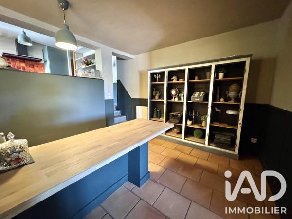 Maison à vendre 4 pièces 202 m² Nîmes
