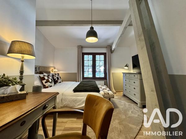 Maison à vendre 4 pièces 202 m² Nîmes
