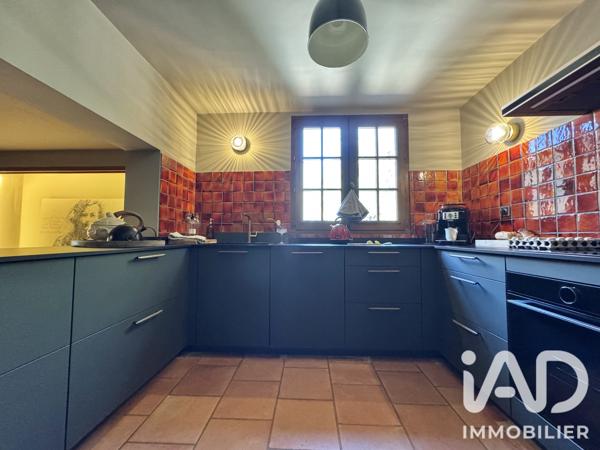 Maison à vendre 4 pièces 202 m² Nîmes